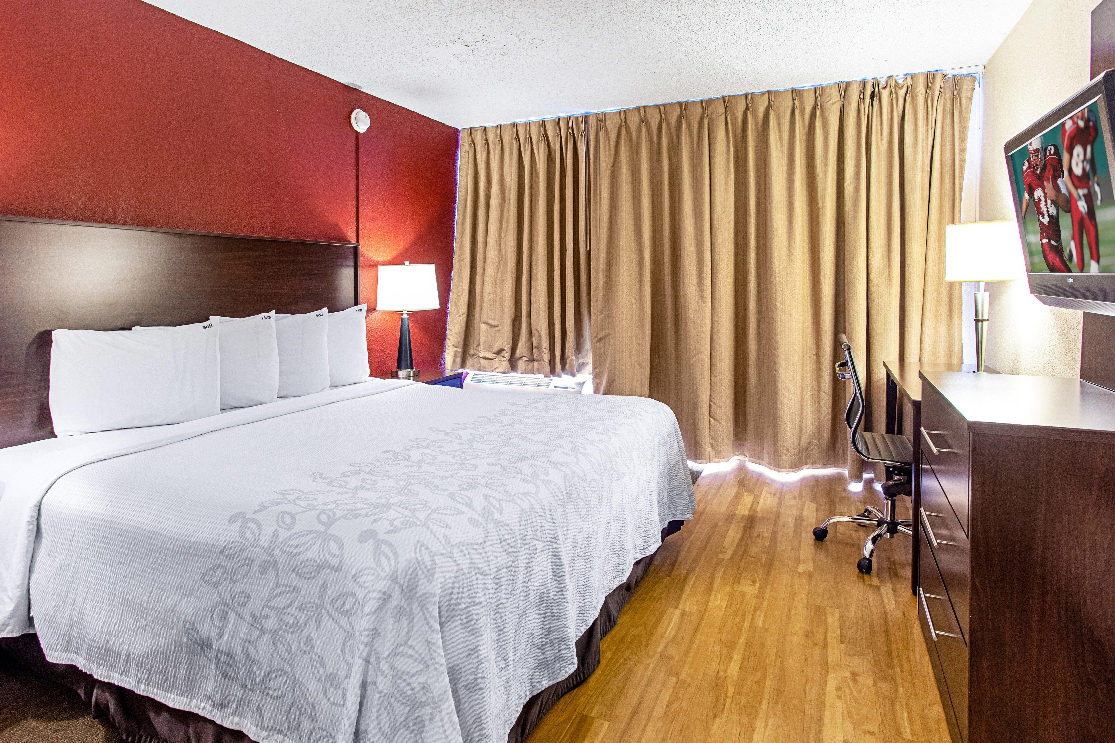 Red Roof Inn Plus+ Wichita East Ngoại thất bức ảnh