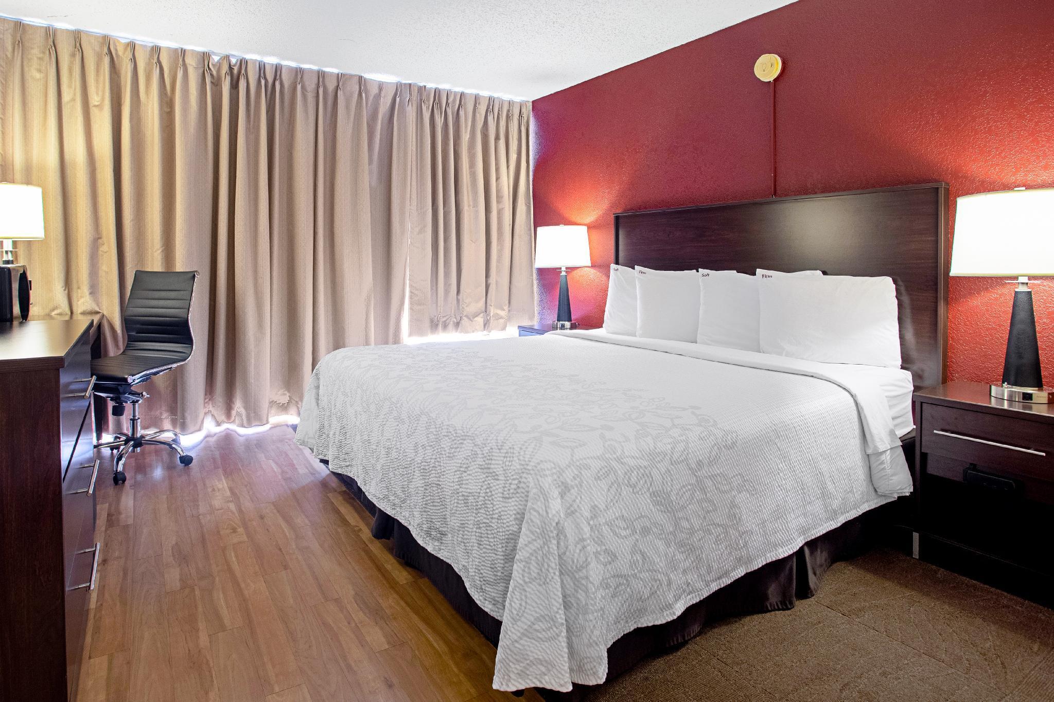 Red Roof Inn Plus+ Wichita East Ngoại thất bức ảnh