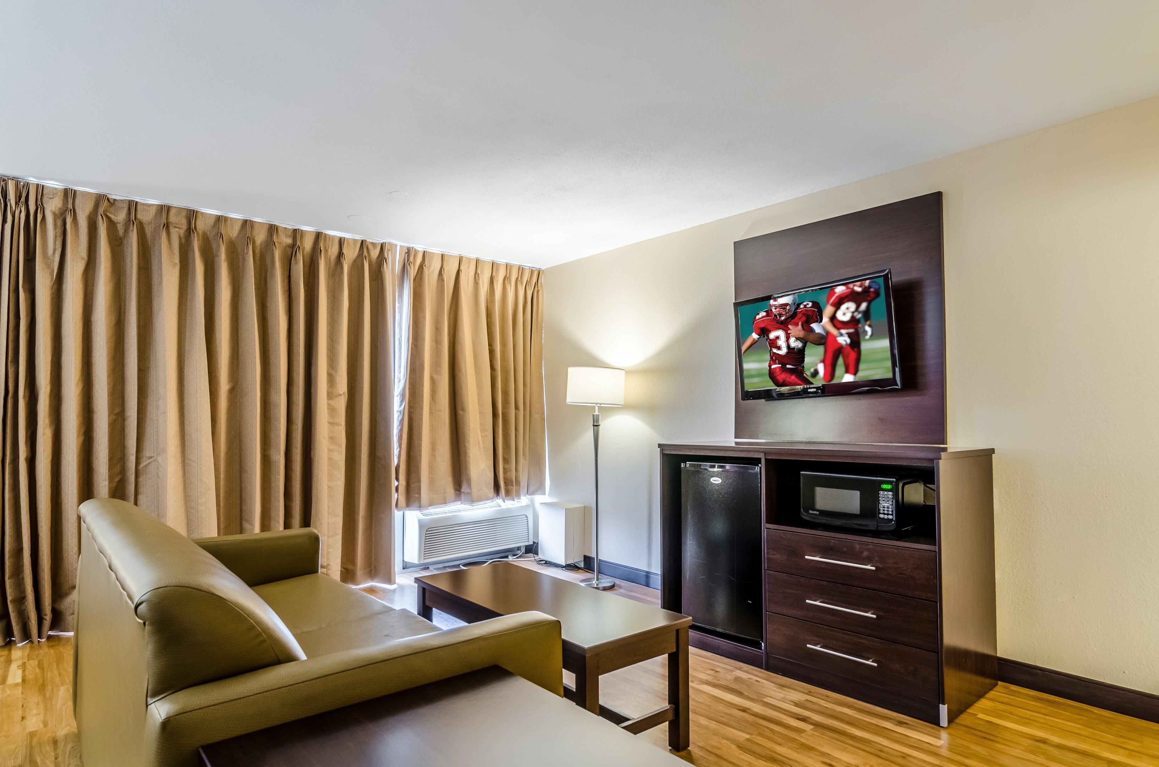Red Roof Inn Plus+ Wichita East Ngoại thất bức ảnh