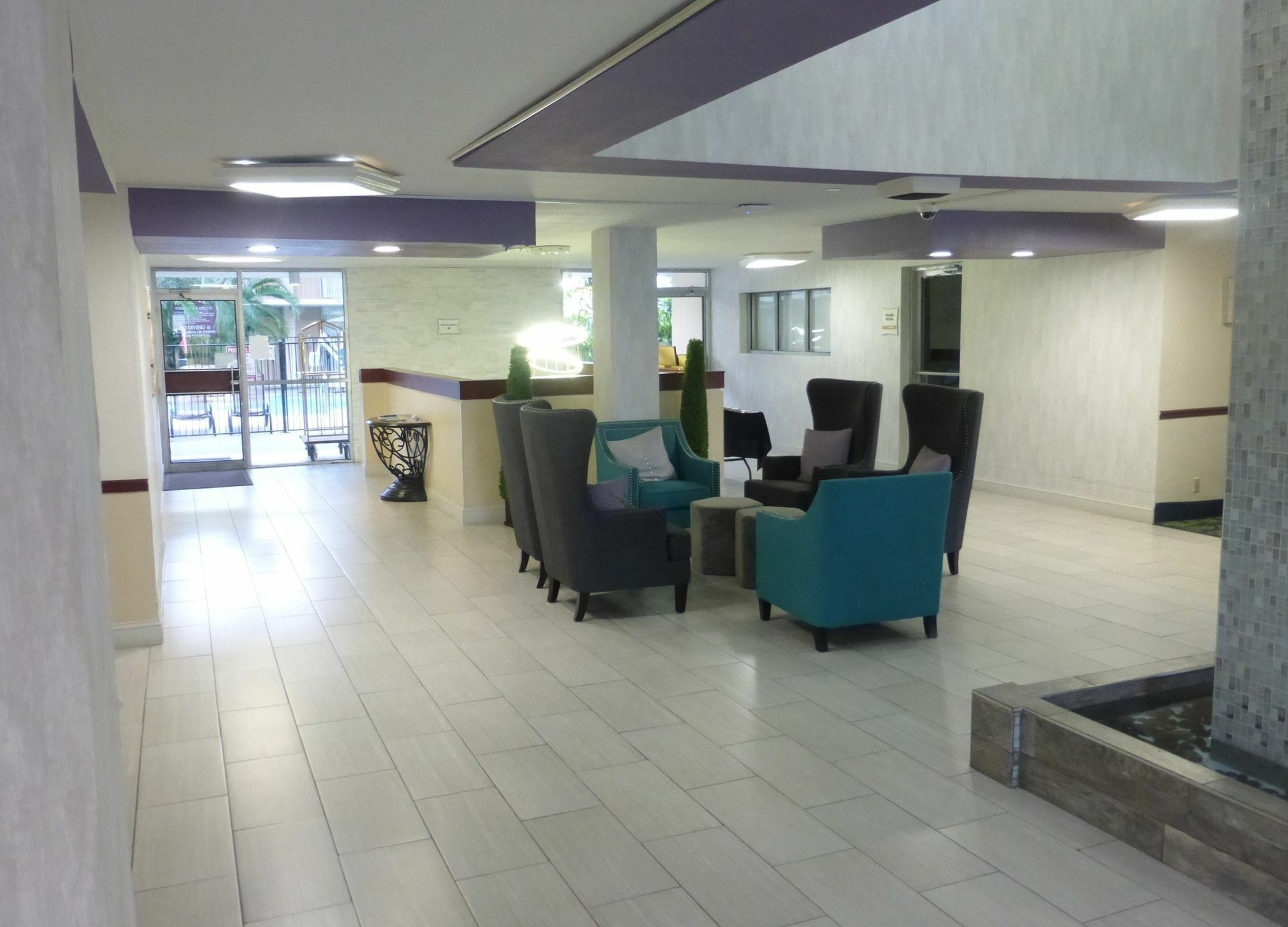 Red Roof Inn Plus+ Wichita East Ngoại thất bức ảnh